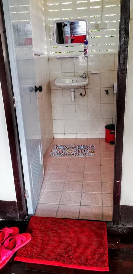 Champion Hostel 2 (Adults Only) Chiang Mai Extérieur photo