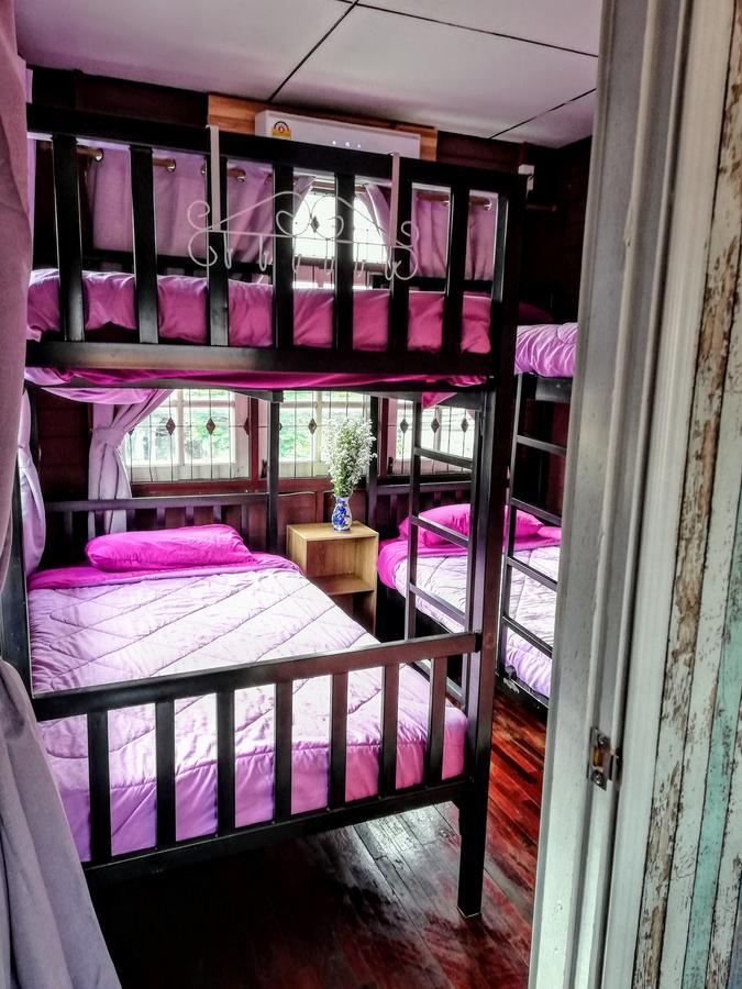 Champion Hostel 2 (Adults Only) Chiang Mai Extérieur photo